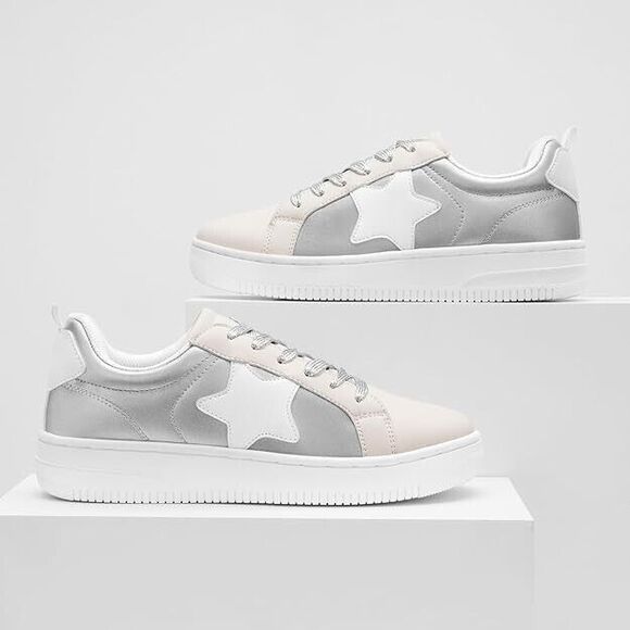 HEEZ Womens Platform Sneakers, Stylish Lace Up Fashion Sneakers, Lightweight Sz8 - Picture 1 of 6